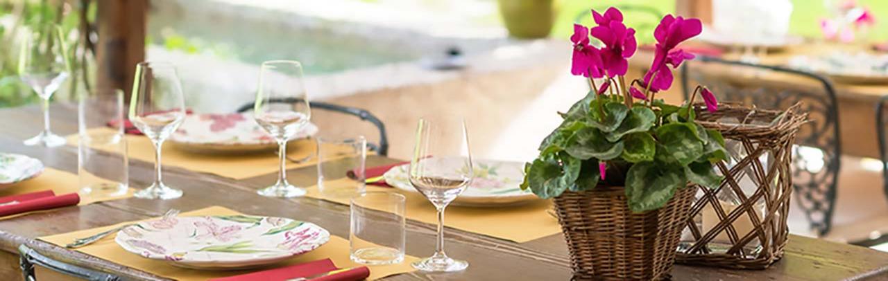 Gårdshus med restaurant i Toscana