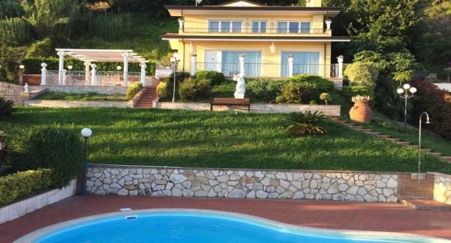 Villa med svømmebasseng i Versilia